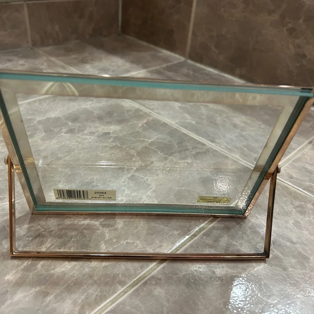 High quality picture frame - 2 glass inserts